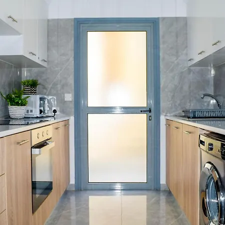 Coastal Getaway ラルナカ