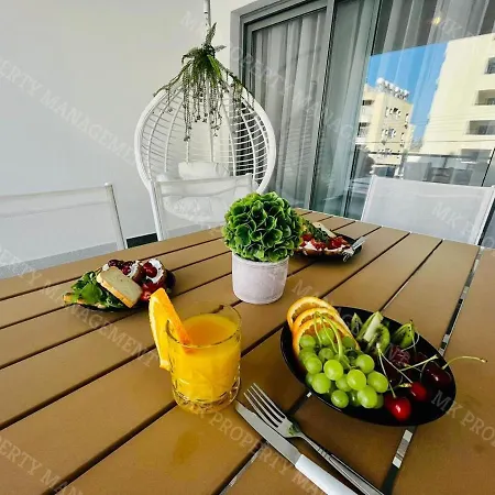 Coastal Getaway Apartment Larnaca
