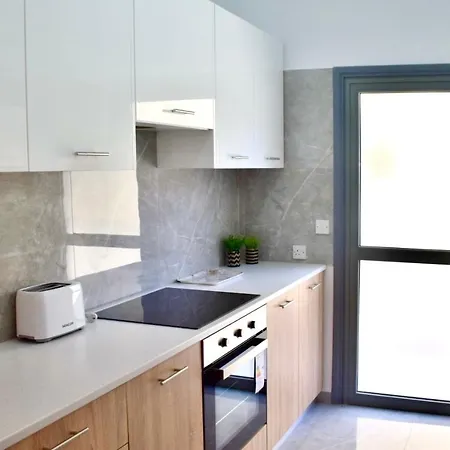 Coastal Getaway Apartment