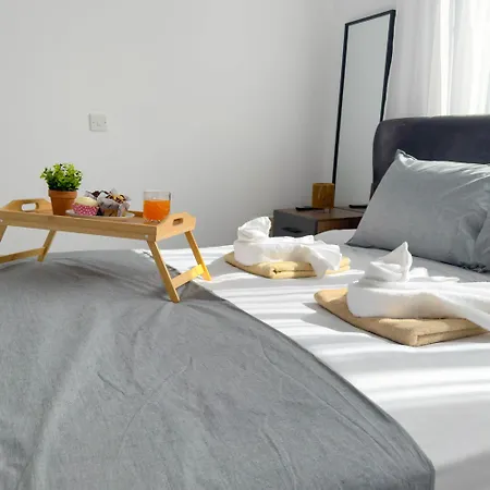 Apartment Coastal Getaway