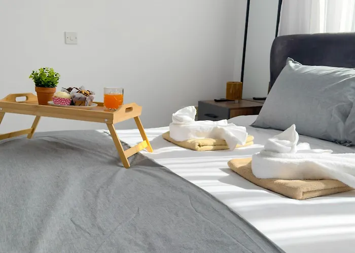 Апартаменты Coastal Getaway