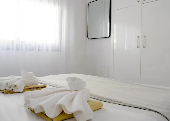 Coastal Getaway Апартаменты